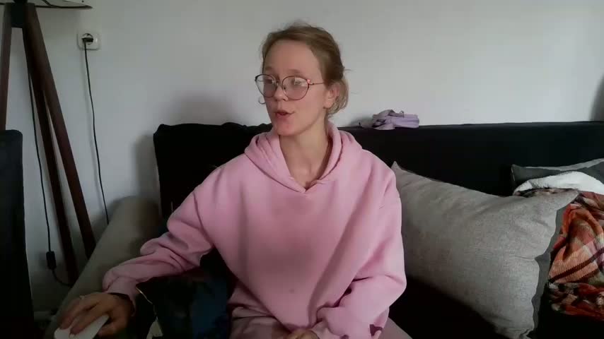 Leni-Fuchs Adult Chat October 15, 2026