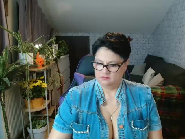 Newgirl4you Adult Chat October 15, 2026