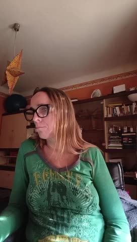 Dettybitch40 Adult Chat October 15, 2026
