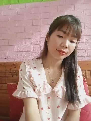 AmyLinee01 Adult Chat October 15, 2026