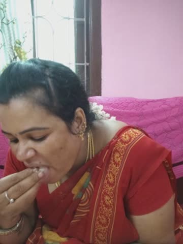 tamilaruvi Adult Chat October 15, 2026