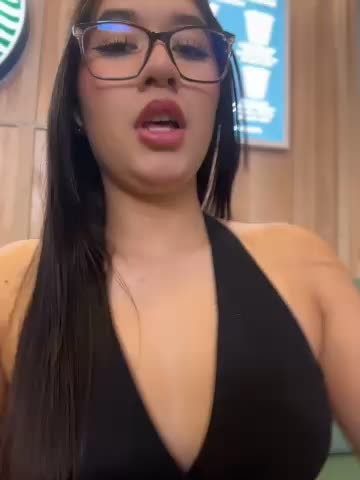 salome-rojas Adult Chat October 15, 2026