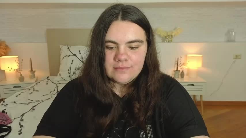 Ukr_lena- Adult Chat October 15, 2026
