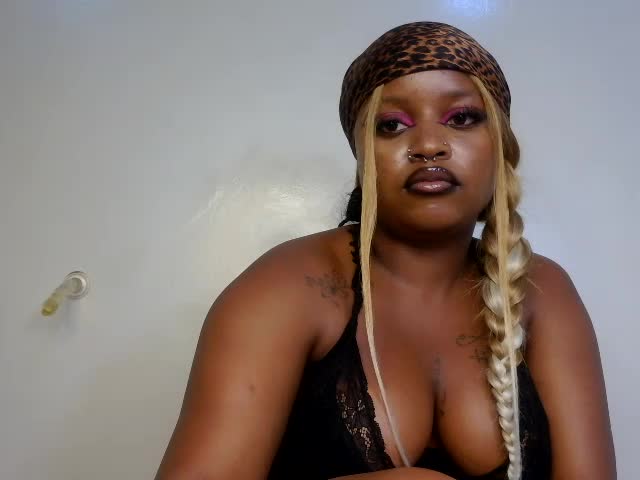 Sexybrii_ Adult Chat October 16, 2026