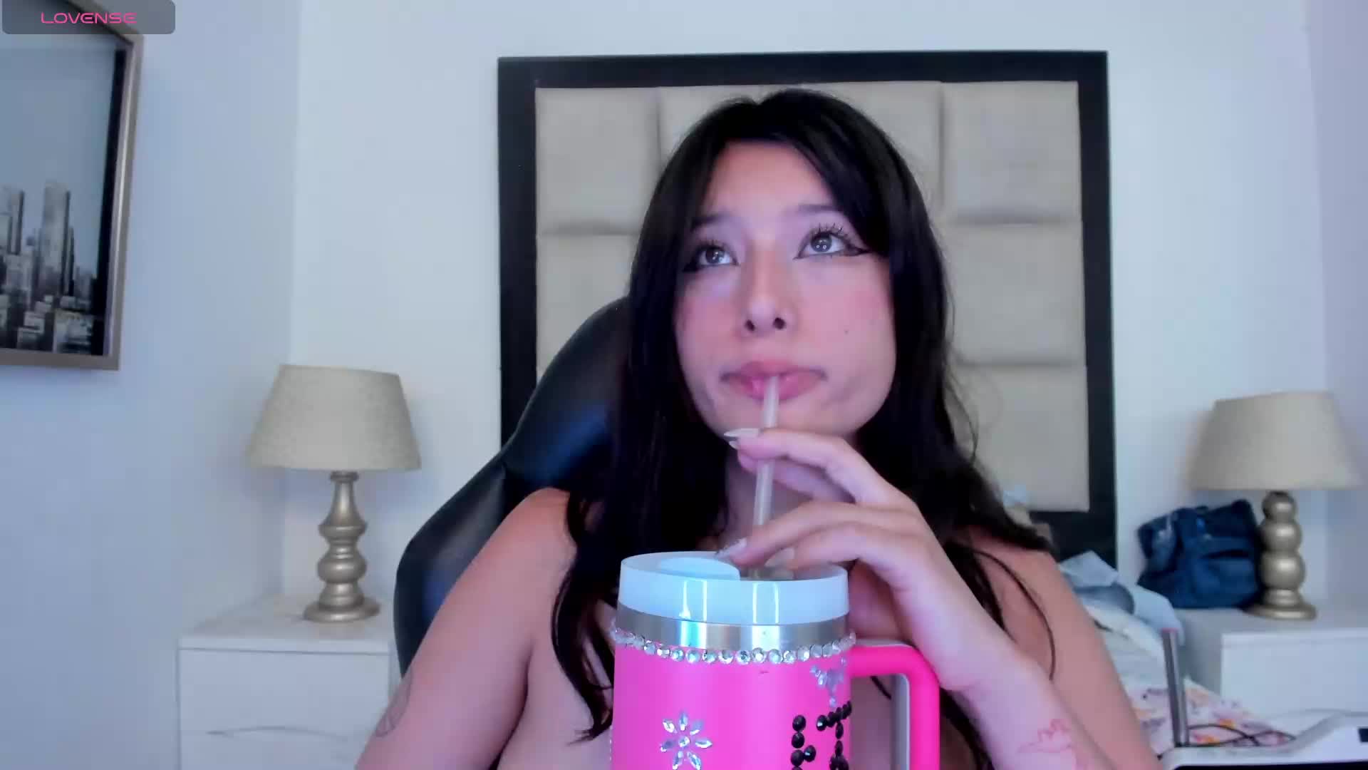JunggSolhyum Adult Chat October 15, 2026