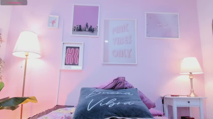 robinn_dh Adult Chat October 15, 2026