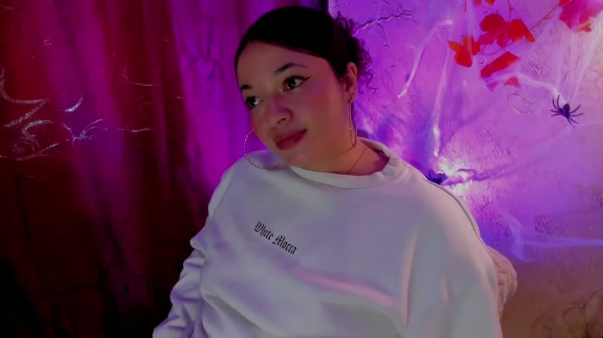 Jeen_Monroe Adult Chat October 16, 2026