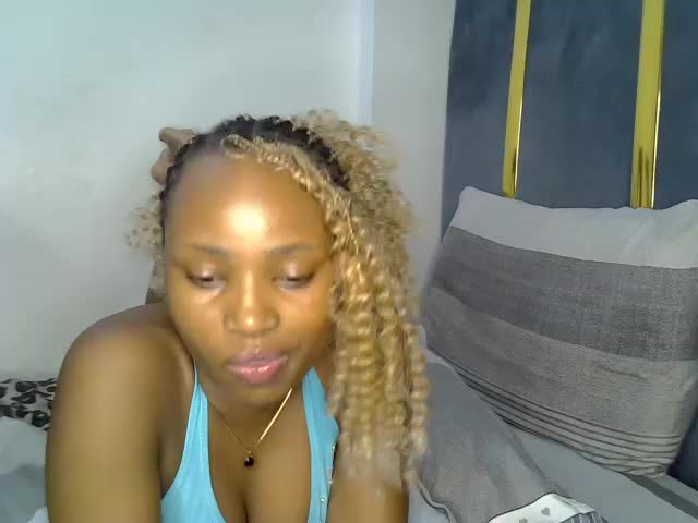 Sweetcandie__ Adult Chat October 15, 2026