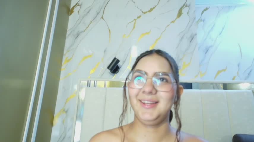 angeles_azul Adult Chat October 16, 2026