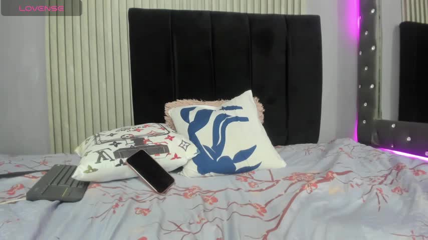 Paulinna_Curvy Adult Chat October 16, 2026