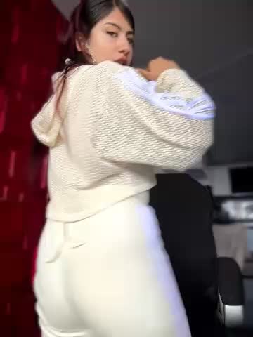 Valentina_Rosee_LS Adult Chat October 16, 2026