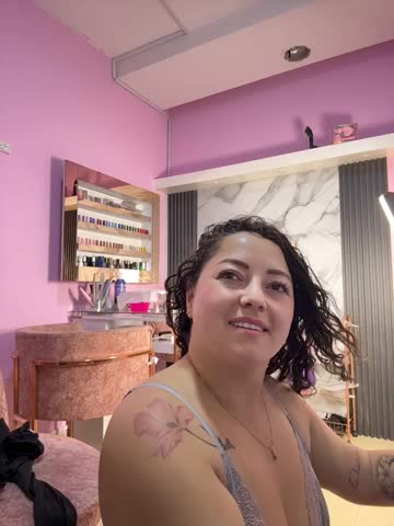 Nails_Lucia Adult Chat October 16, 2026