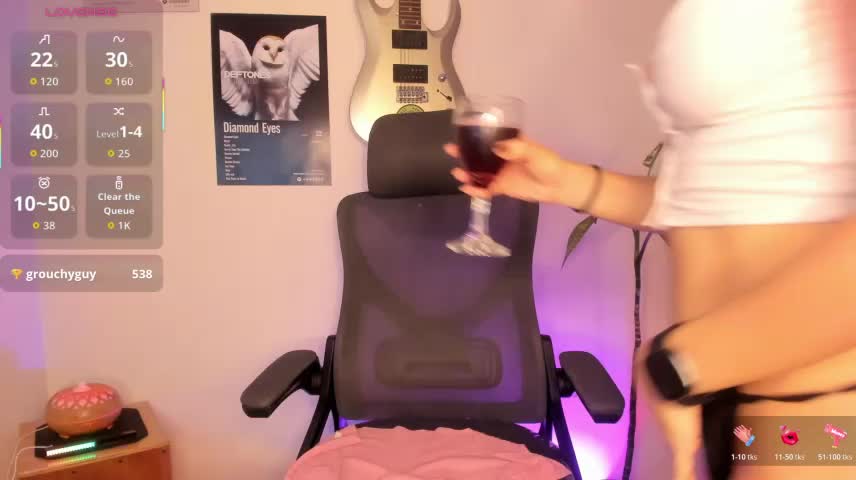 VioletSky1 Adult Chat October 16, 2026