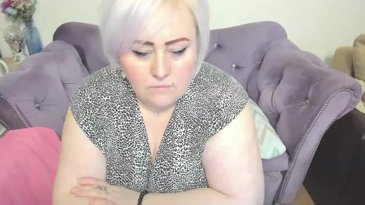 fashiona Adult Chat October 16, 2026