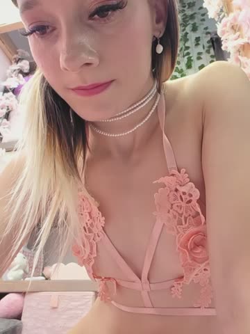 Chloe_StClaire Adult Chat October 16, 2026