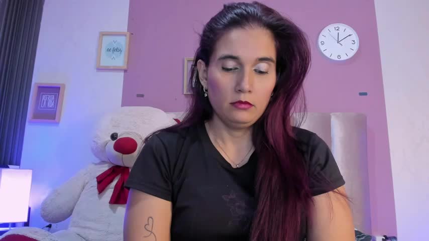 AGATHA_BRUNNETT Adult Chat October 16, 2026