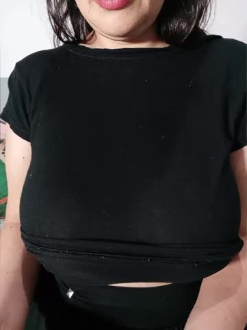 Kiaradoll1 Adult Chat October 16, 2026