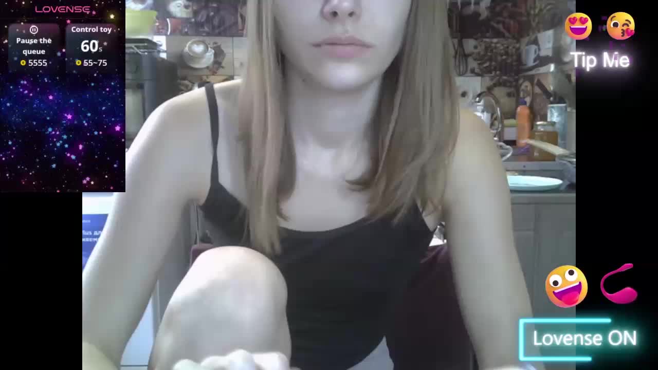 EvaaKisssss Adult Chat October 16, 2026