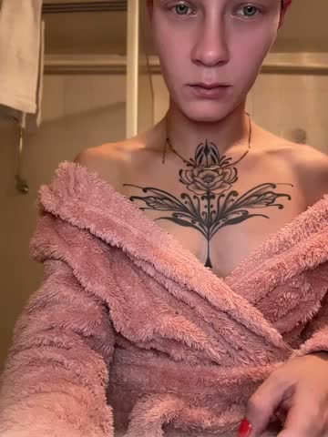 feuchtes_traumchennn Adult Chat October 16, 2026