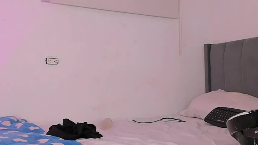 meganrossee69 Adult Chat October 16, 2026