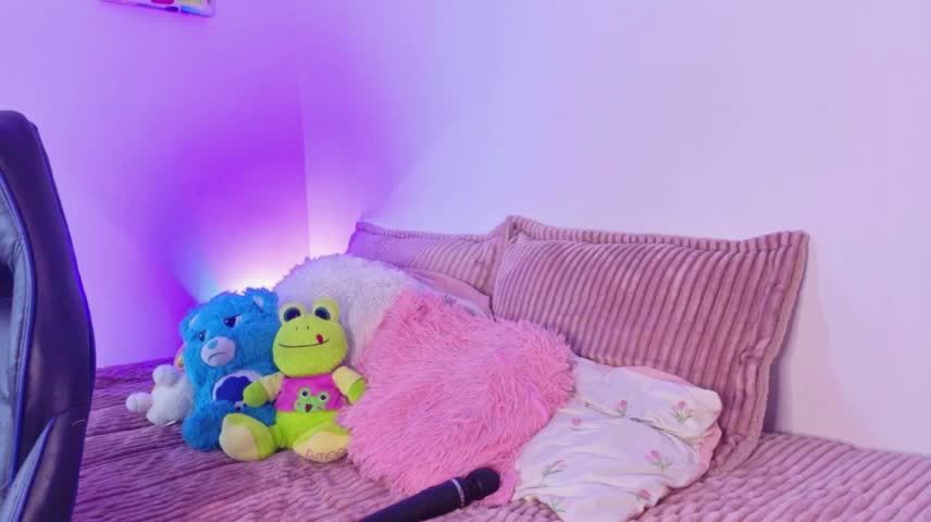 Lila_Sweett18 Adult Chat October 16, 2026