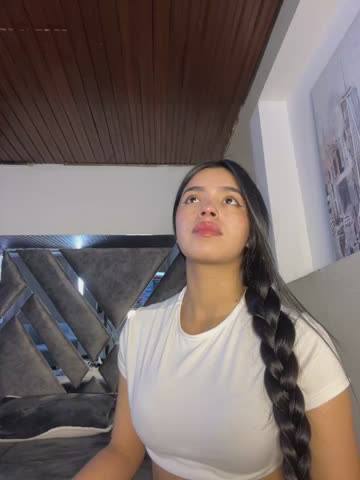 LunaMoore_Pink Adult Chat October 17, 2026
