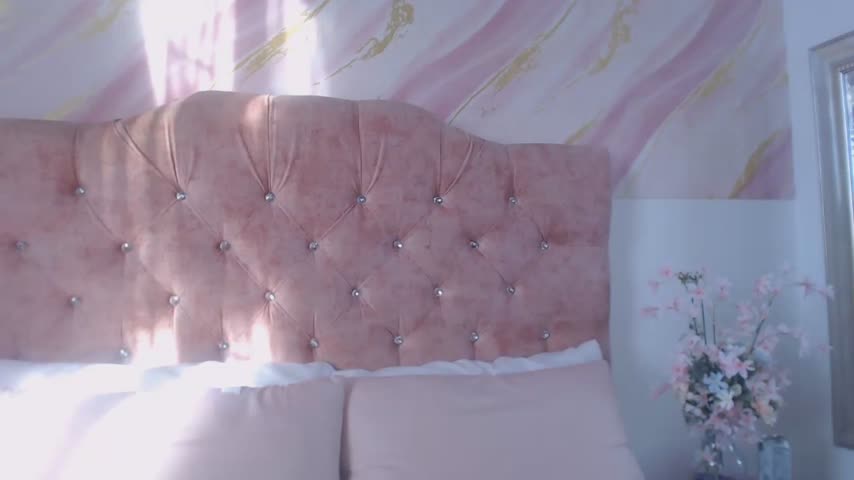Abril_Squirt Adult Chat October 17, 2026
