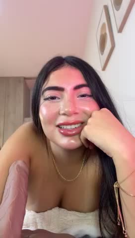 Mia_222 Adult Chat October 17, 2026