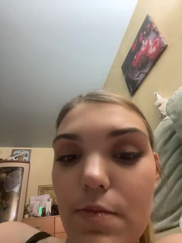 FlirtyLolaa Adult Chat October 17, 2026