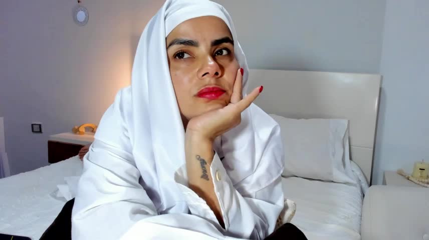 ClaraMariaMon Adult Chat October 17, 2026