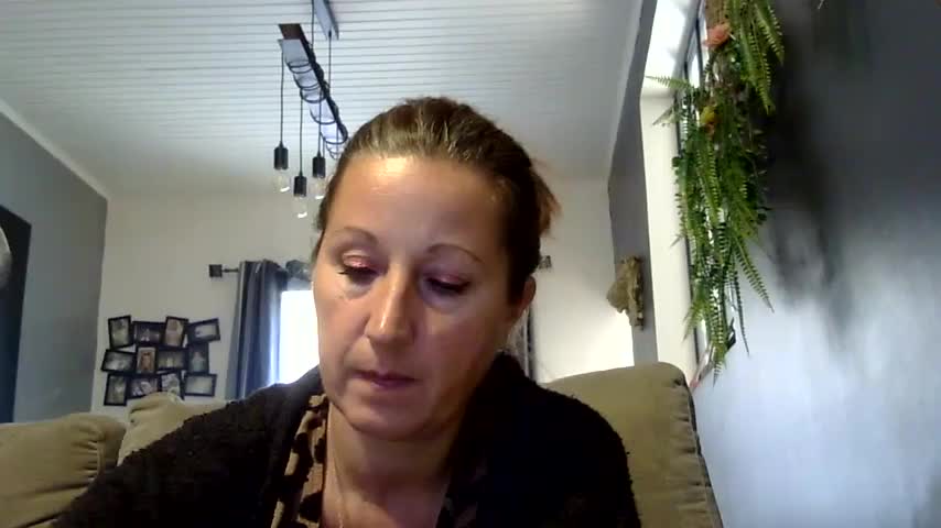 feline27 Adult Chat October 16, 2026