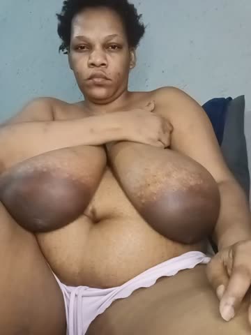 HappygalTheQueen Adult Chat October 17, 2026