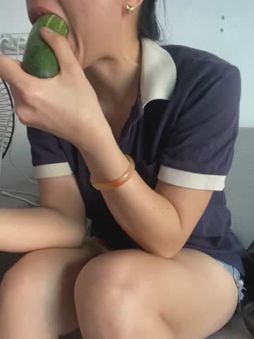 Ivy_Trix2 Adult Chat October 17, 2026