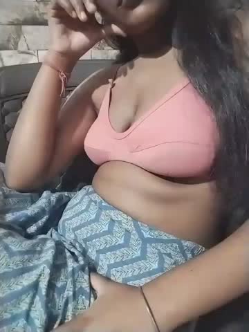 Rose_Gardenn Adult Chat October 17, 2026