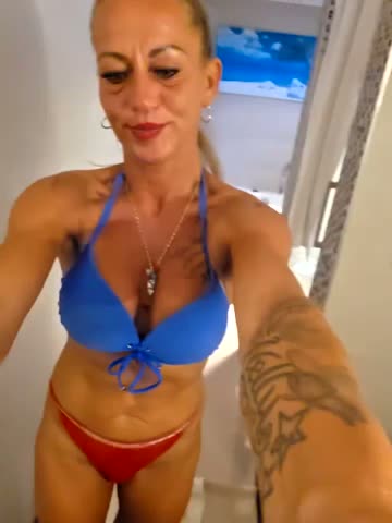 housewifebella Adult Chat October 17, 2026