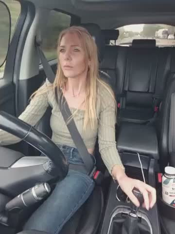 Charlie_Blonde Adult Chat October 16, 2026