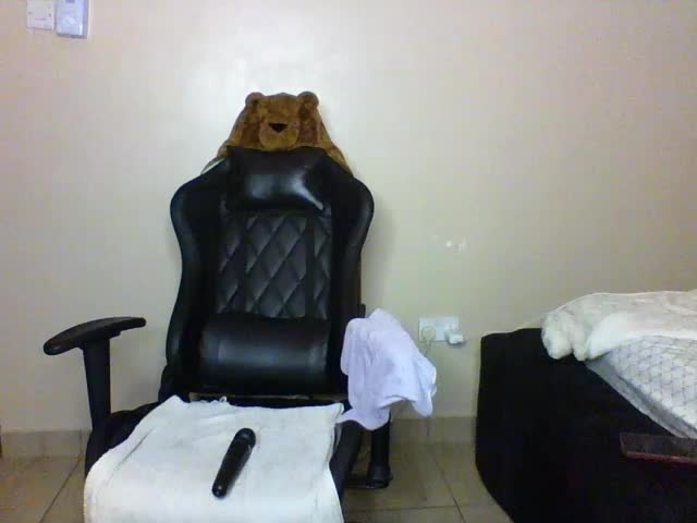 Candii_wet_ Adult Chat October 17, 2026