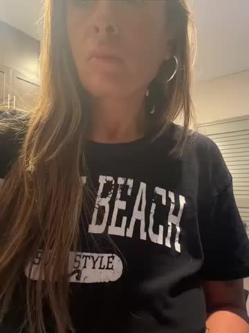 bossyroxy84 Adult Chat October 17, 2026