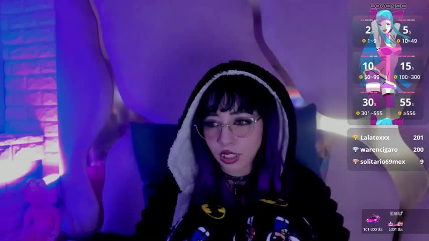 Niina_sssy Adult Chat October 17, 2026
