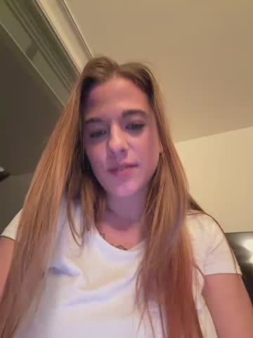 Luna_Lynn Adult Chat October 17, 2026
