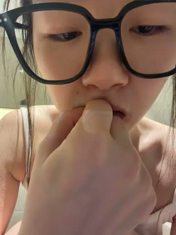 zhenzhu443 Adult Chat October 16, 2026