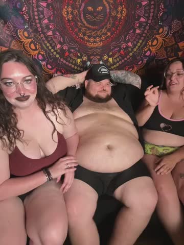 ANNIEandHUNNIE Adult Chat October 17, 2026