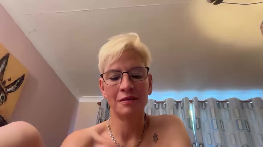 JennyHazel1 Adult Chat October 17, 2026