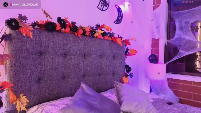 mandi4pole_ Adult Chat October 17, 2026