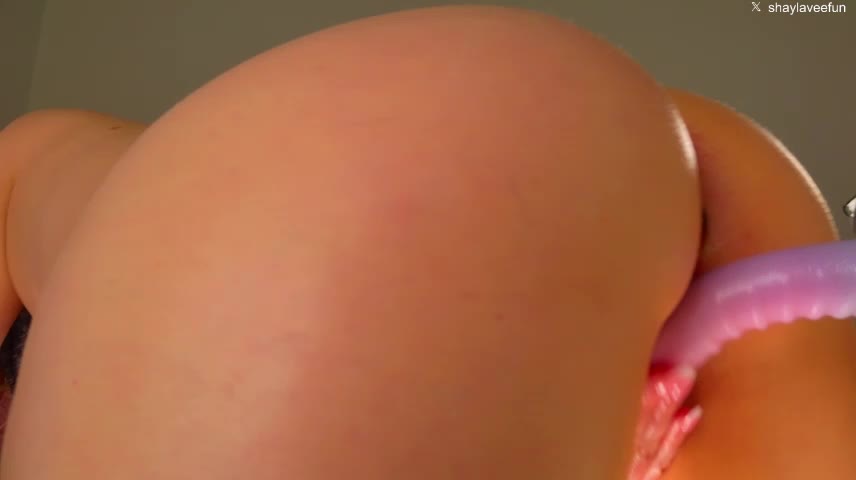 Shayla_Vee Adult Chat October 17, 2026