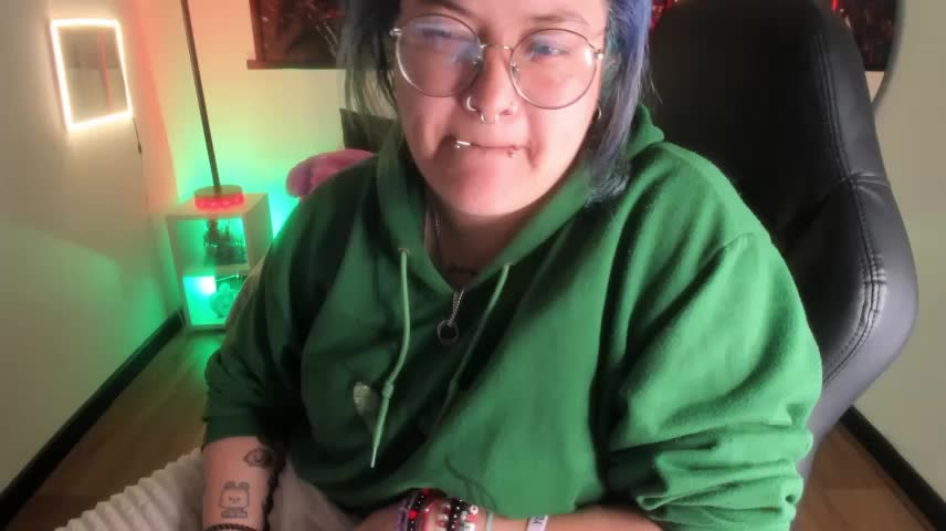 lucky-leah Adult Chat October 17, 2026