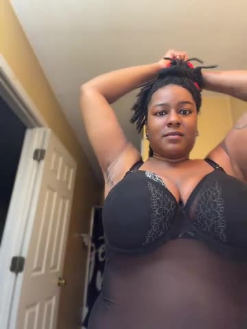 GirthGoddessCoco Adult Chat October 17, 2026