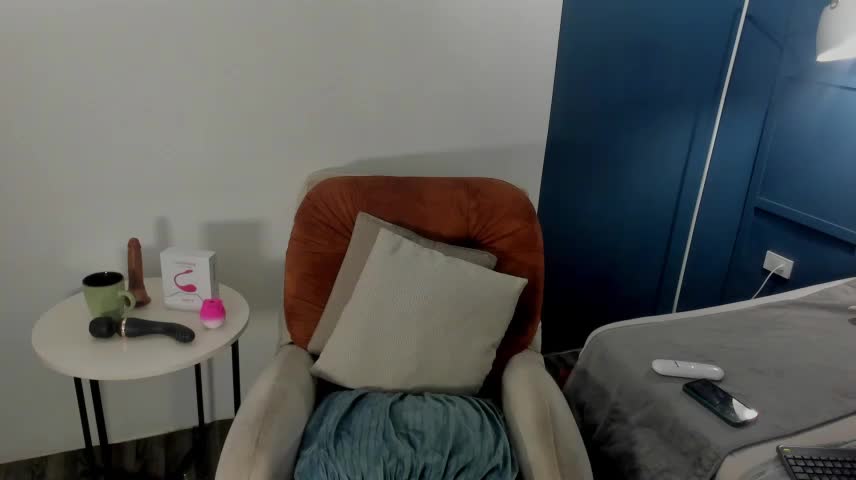 Skyyle_ Adult Chat October 17, 2026