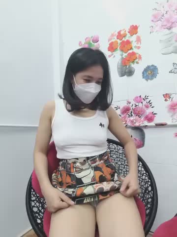 Lily-26 Adult Chat October 17, 2026