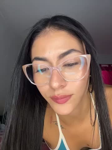 emilie_xx_ Adult Chat October 17, 2026